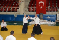 İSTANBUL 8.DAN YOSHIMITSU YAMADA SHIHAN SEMİNERİ 19-20/09/2015