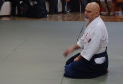 USTALARA SAYGI SEMİNERİ 6.DAN ALİ ULUDAĞ SHIHAN 12/2013