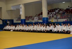 İSTANBUL 8.DAN YOSHIMITSU YAMADA SHIHAN SEMİNERİ 19-20/09/2015