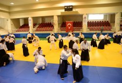 İSTANBUL 8.DAN YOSHIMITSU YAMADA SHIHAN SEMİNERİ 19-20/09/2015 - 2 