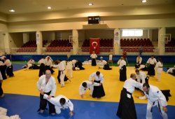 İSTANBUL 8.DAN YOSHIMITSU YAMADA SHIHAN SEMİNERİ 19-20/09/2015 - 2 