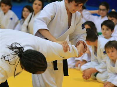 1. ULUSLARARASI AIKIDO ÇOCUK SEMİNERİ 7.DAN DONOVAN WAITE