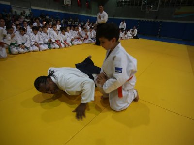 1. ULUSLARARASI AIKIDO ÇOCUK SEMİNERİ 7.DAN DONOVAN WAITE