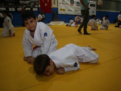 1. ULUSLARARASI AIKIDO ÇOCUK SEMİNERİ 7.DAN DONOVAN WAITE