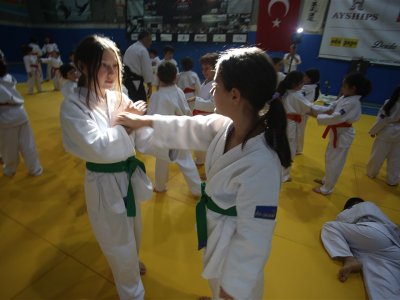 1. ULUSLARARASI AIKIDO ÇOCUK SEMİNERİ 7.DAN DONOVAN WAITE