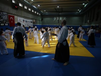 1. ULUSLARARASI AIKIDO ÇOCUK SEMİNERİ 7.DAN DONOVAN WAITE