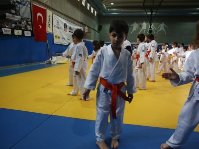 1. ULUSLARARASI AIKIDO ÇOCUK SEMİNERİ 7.DAN DONOVAN WAITE