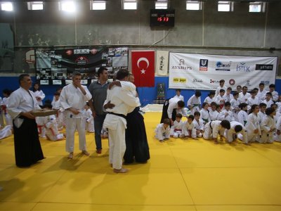 1. ULUSLARARASI AIKIDO ÇOCUK SEMİNERİ 7.DAN DONOVAN WAITE